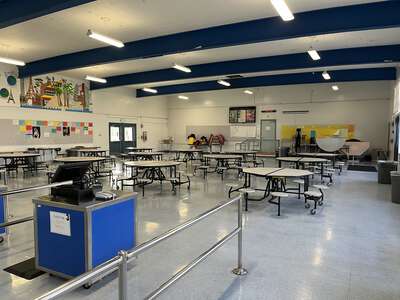 Hogan Middle School Cafeteria in Vallejo 4