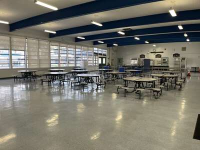 Hogan Middle School Cafeteria in Vallejo 2