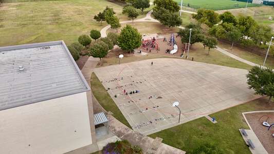 Addison Outdoor Basketball Courts 