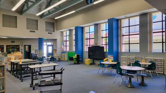 French Valley Elementary School Library in Winchester