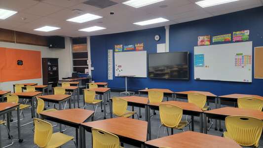 Torch Middle School Classroom Standard in City of Industry