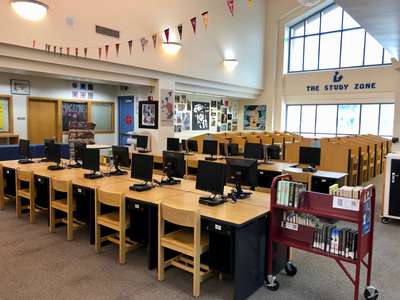 Oxnard High School Library in Oxnard