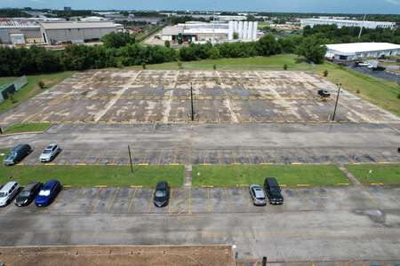 Hoffman Middle School Parking Lot - Side Small in Houston