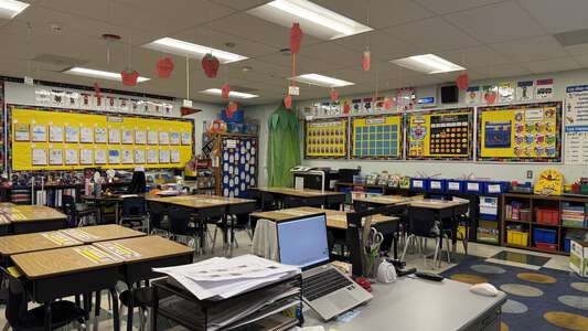 Will Rogers Elementary School Classroom Standard in Lynwood