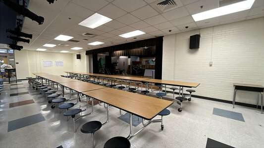 Carmel Middle School Cafeteria in Charlotte 3