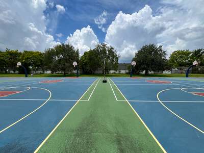 Hammocks Middle School Outdoor Basketball Courts in Miami