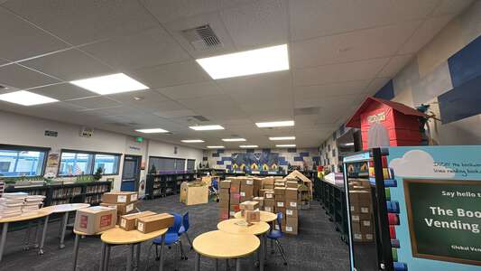 Val Verde Elementary School Library in Perris 3