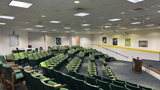 Ocean Lakes High School Room 117 - Schola in Virginia Beach 2