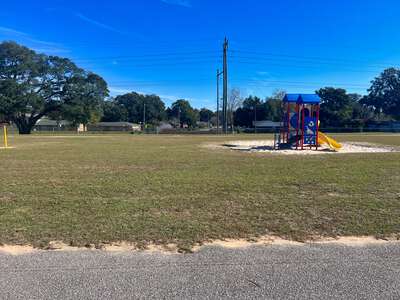 Oakcrest Elementary School Track & Field in Pensacola