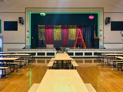 Marysville K-5 School Cafeteria in Portland