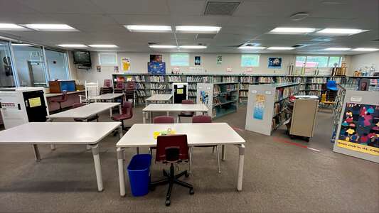 Proctor Terrace Elementary School Library in Santa Rosa 4