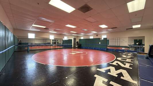 Lawndale High School Dance Room in Lawndale 2