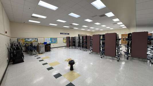 Winterfield Elementary School Cafeteria in Charlotte 4