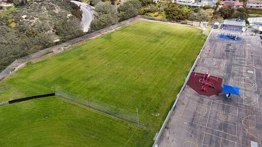Torrey Pines Elementary School Field – Turfed Playing Field 2 (Joint Use) in San Diego
