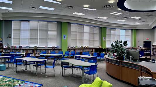 Jerry R. Junkins Elementary School Library in Carrolton