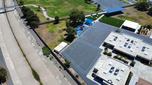 El Potrero Elementary School Outdoor Basketball Courts in Moreno Valley 2