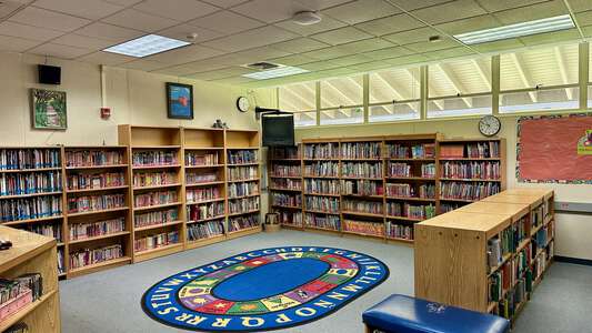 Osborn Two-Way Immersion Academy Library in Turlock 3