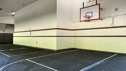 Sammamish Outdoor Basketball Courts