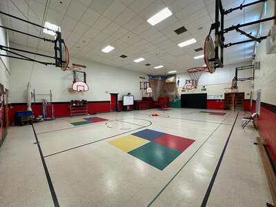 Sierra Vista Elementary School Gym in Albuquerque