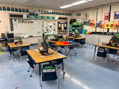 Grady Elementary School (1721) Classroom Standard in Tampa