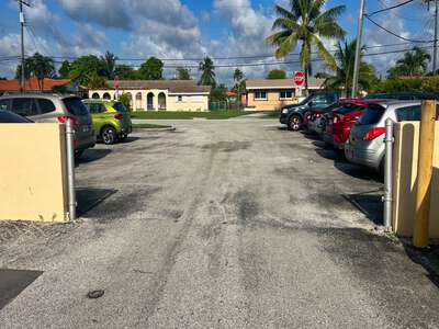 Tropical Elementary School Parking Lot in Miami