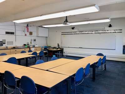 Castro Valley Adult & Career Education Classroom Standard in Castro Valley