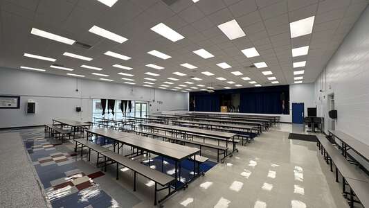 Fox Chapel Middle School Cafeteria in Spring Hill 4