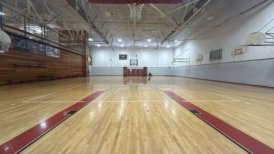 Carl Albert High School Gym - Small in Midwest City 2