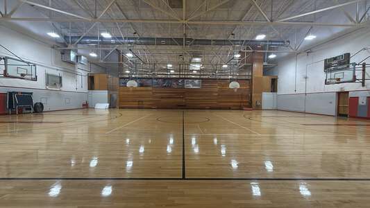 Carl Albert High School Gym - Small in Midwest City 3