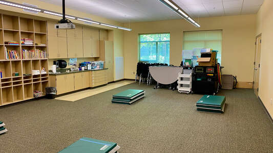 Scouters Mountain Elementary School Classroom Standard in Happy Valley