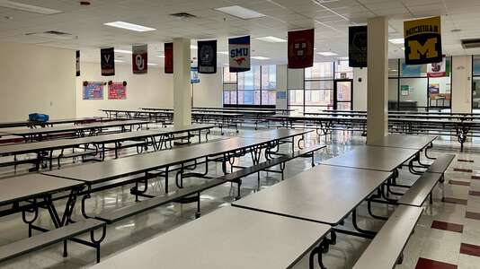 Rufino Mendoza Elementary School Cafeteria in Fort Worth
