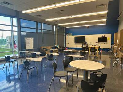 Battle Creek Middle School Classroom Standard in Spring Hill