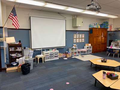 Bell - Alexander Graham Bell Elementary School Classroom Standard in Chicago