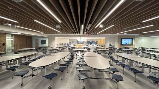 Gahanna Middle School East Cafeteria in Gahanna 4