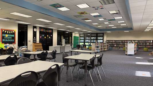 Lake Myrtle Elementary School in Land O' Lakes Florida Slideshow Image 4