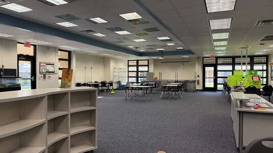 Lake Myrtle Elementary School Library in Land O' Lakes 3