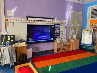 Chicago Academy Elementary School Classroom Standard in Chicago