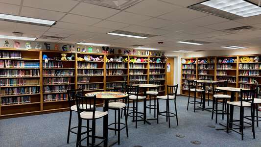 E.B. Comstock Middle School Library in Dallas