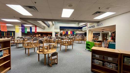 Smith Elementary School Library in Mesquite