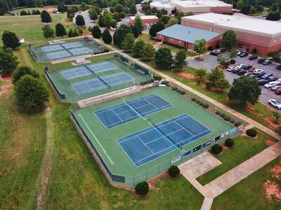Marvin Ridge High School Tennis Courts in Waxhaw