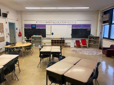 LaSalle II Magnet Elementary School Classroom Standard in Chicago