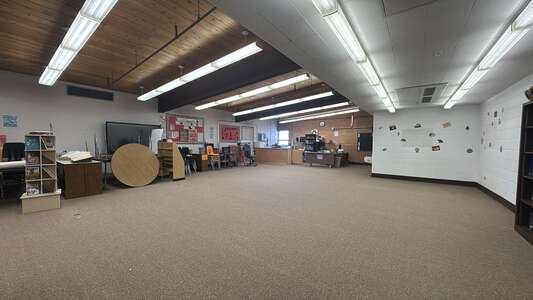 Desert School - Wamsutter Library in Wamsutter 3