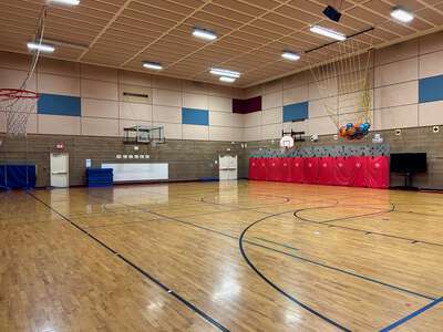 Hammond Elementary School Gym in Salem