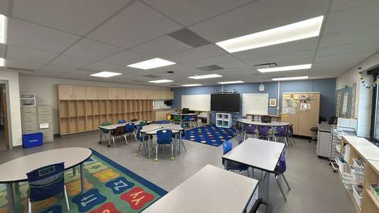 High Point Elementary Classroom Standard in Gahanna 3