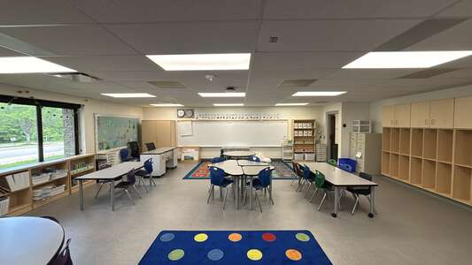 High Point Elementary Classroom Standard in Gahanna 4