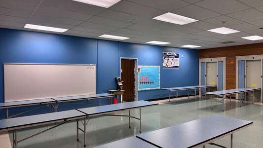 Brush College Elementary School Cafeteria in Salem 2
