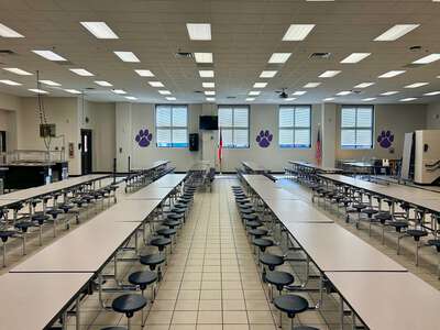 Coleman Middle School Cafeteria in Duluth