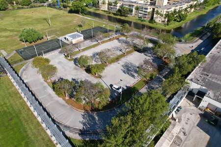 Park Lakes Elementary School Parking Lot - Side in Lauderdale Lakes