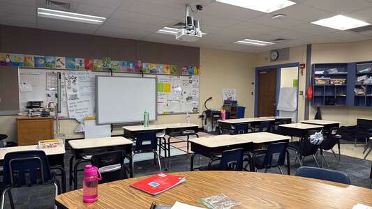 Caldwell Elementary School Classroom Standard in Wichita 3