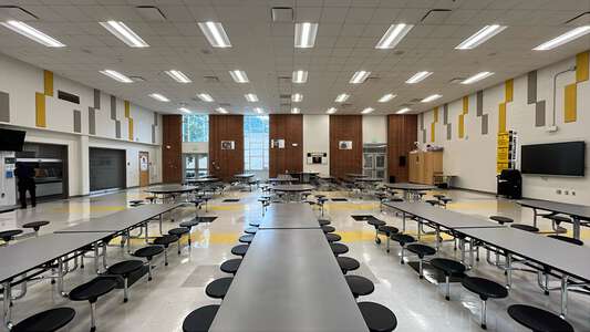 Fred A. Toomer Elementary School Cafeteria in Atlanta 4